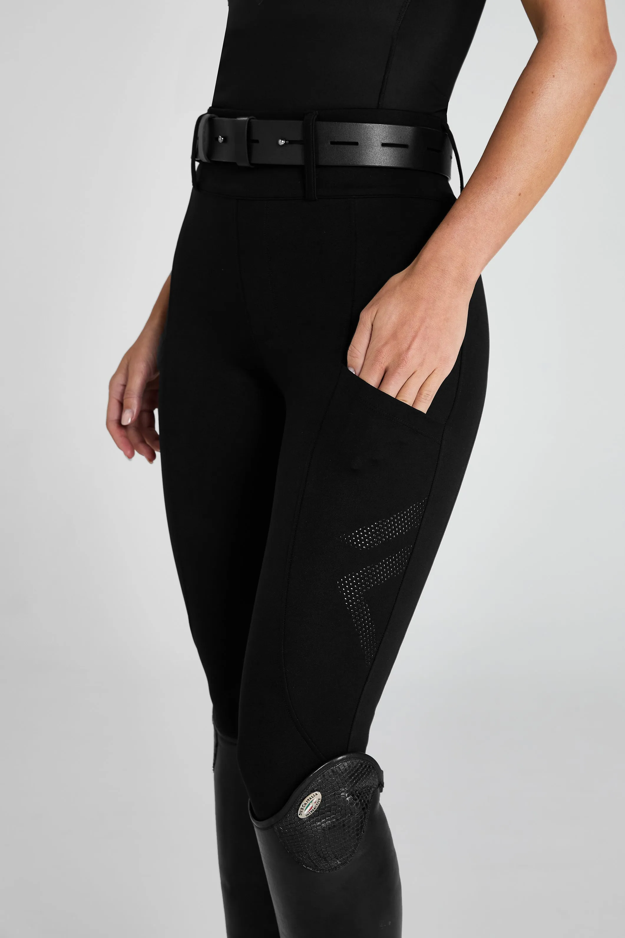 Black Compression Breeches Knee Grip