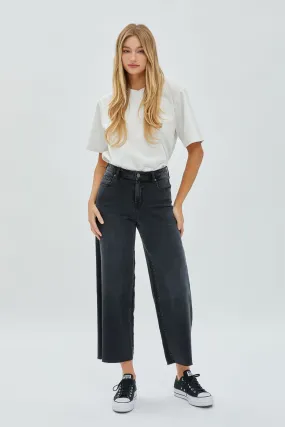 [NORI] Black Clean Cropped Wideleg