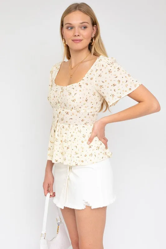 *Online Exclusive* Ditsy Smocked Top (Taupe)